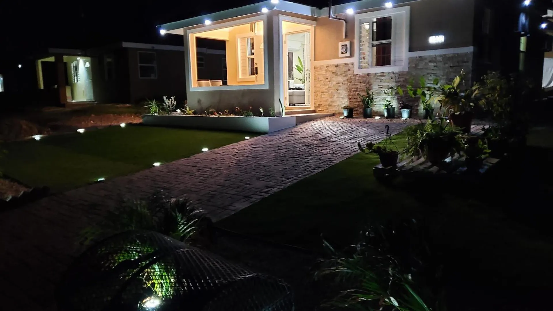 The Surada Bay 2 Bedrooms Old Harbour Appartamento
